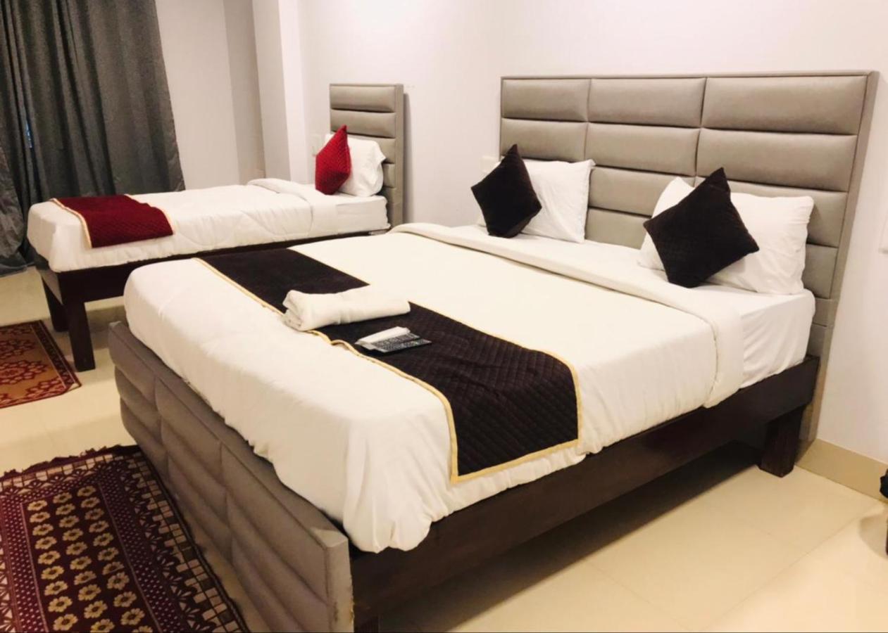Hotel Amenda International New Delhi Buitenkant foto